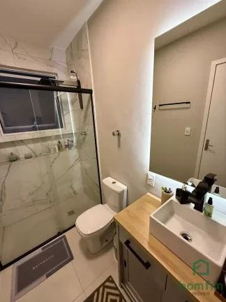 Imagem Belíssimo apto 2 dorm. no bairro Moinhos de Vento/RS. - AP2352