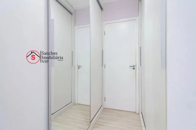 Imagem Apartamento com 3 dormitórios (3 suítes) a venda na Mooca, andar alto. Lazer completo e 2 vagas de garagem e depósito. Varanda com churrasqueira.