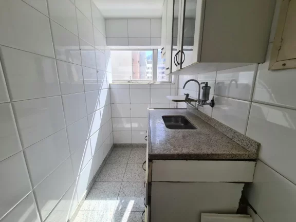 Imagem Apartamento para Venda em Rio de Janeiro, Copacabana, 1 dormitório, 1 banheiro, 1 vaga