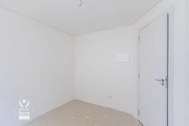 Imagem Belíssimo Sobrado de esquina com 127 m², 3 quartos (1 suíte) à venda por R$ 812.000 - Bairro Alto - Curitiba/PR Ótima oportunidade