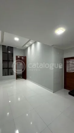 Imagem Casa padrão à venda no Vale do Sol, Parnamirim - Confira essa oportunidade!