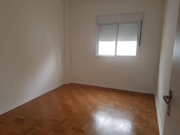 Imagem Apto com 2 dormitórios e vaga de garagem na Castro Alves