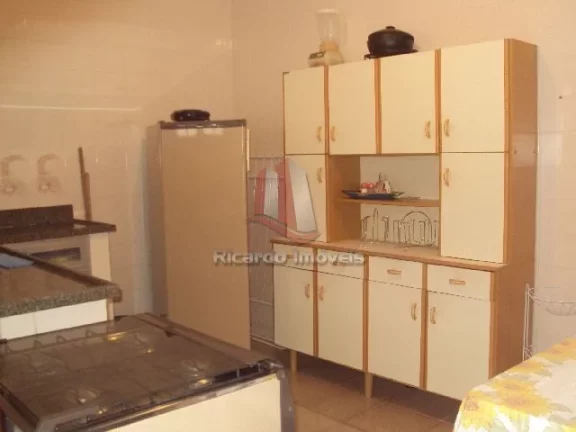 Imagem Casa Duplex Mobiliado c/ 2 Suítes e 80 M².