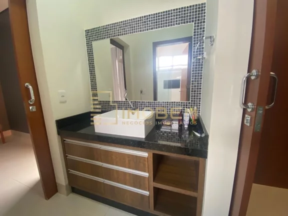 Imagem Imperdível! Casa à venda em Sinop-MT, Jardim Maringá: 3 quartos, 1 suíte, 2 salas, 3 banheiros, 6 vagas, 247,50m².