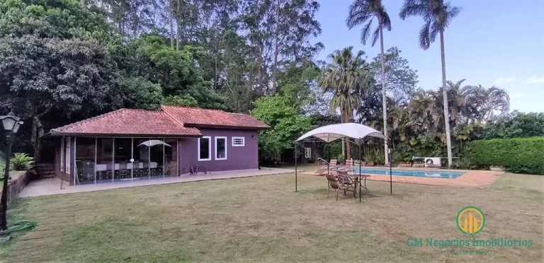 Imagem Cond. Jd Algarve – 3 sts, jardim, piscina, salão multiuso e escritório!