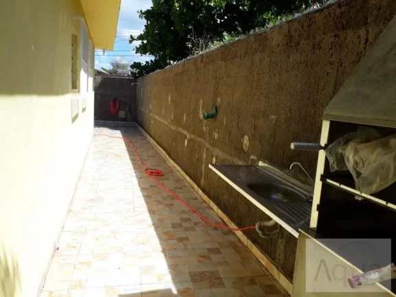 Imagem Casa para Venda em Itanhaém, Jardim das Palmeiras, 2 dormitórios, 1 suíte, 1 banheiro, 5 vagas