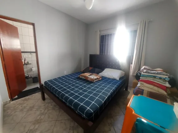 Imagem Casa para Venda em Itanhaém, Jardim Diplomata, 3 dormitórios, 1 suíte, 2 banheiros, 2 vagas