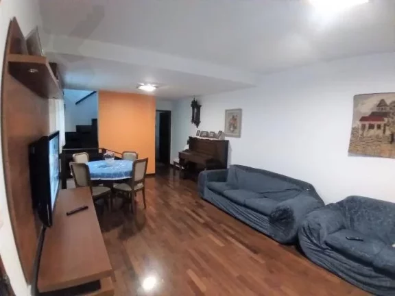Imagem SOBRADO * VENDA * PERMUTA * RUA TRANQUILA * OPORTUNIDADE * 3 DORM * SUÍTE