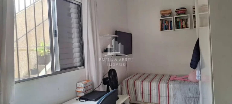 Imagem Casa Térrea 125m², 3 Dormitórios, 1 Banheiro, 1 Lavabo, 2 Vagas, Churrasqueira, Cômodo de depósito na Vila Bela Vista, Santo André