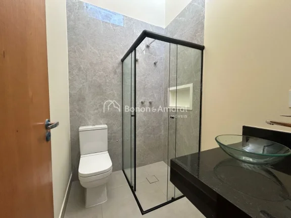 Imagem Casa de Luxo em Fase Final de Construção

Localizada em uma área privilegiada, esta casa de luxo ...