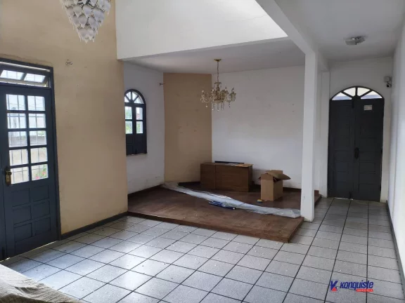 Imagem VENDO CASA DE ANDAR 5/4 NA BARAUNAS COM AREA DE AMPLIAÇÃO