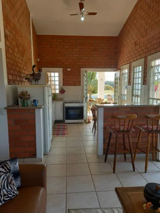 Imagem Casa à venda no bairro Centro - Pardinho/SP
