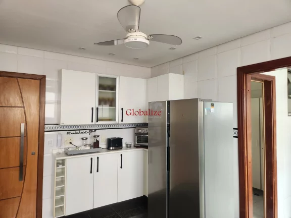 Imagem Apartamento com 2 dormitórios (1 suíte), no Embaré à venda por R$700.000,00.