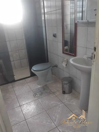 Imagem Apartamento de dois dormitórios em prédio de 3 andares