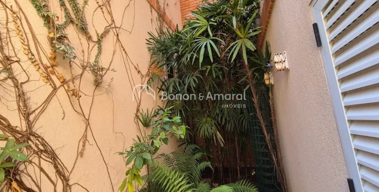 Imagem Se você está buscando um bom investimento e a oportunidade de realizar seu sonho, essa é a casa i...