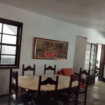 Imagem Casa com 4 dormitórios à venda, 247 m² por R$ 745.000,00 - Centro - Cabo Frio/RJ