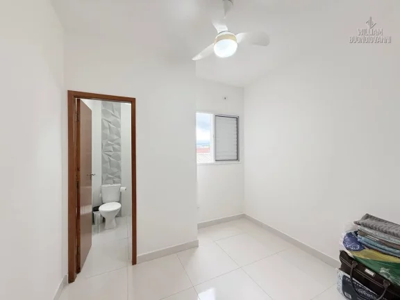 Imagem Conforto e Privacidade em Condomínio Fechado a Poucos Minutos da Praia