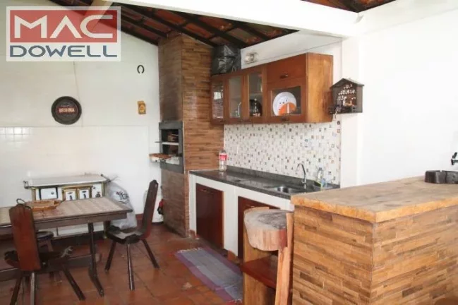 Imagem Casa de 433 m² / 4 quartos - A VENDA - Piratininga, Niterói/RJ