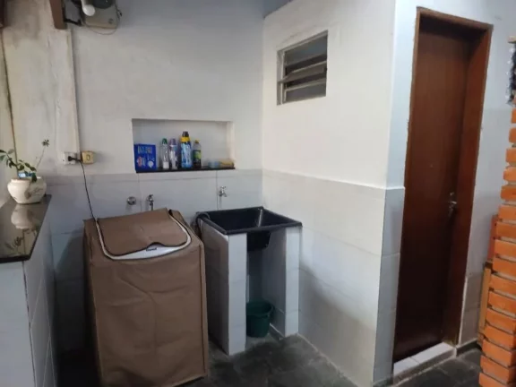 Imagem Sobrado à venda, 246 m² por R$ 880.000,00 - Vila Figueira - Suzano/SP