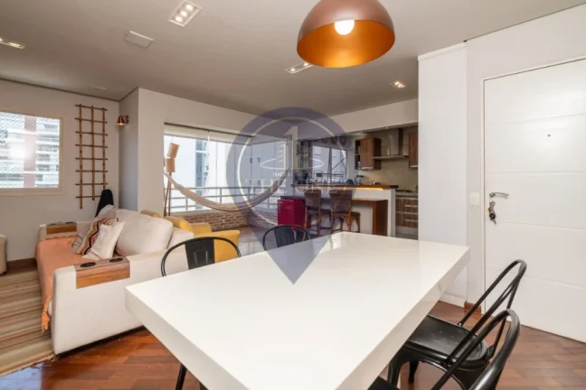 Imagem Apartamento à venda no Sumaré, São Paulo-SP: 3 quartos, 1 suíte, 3 banheiros, 4 vagas de garagem e 89m² de área.