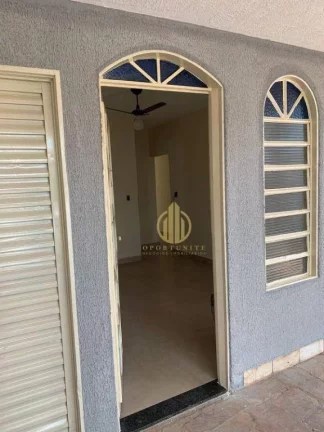 Imagem Casa com 3 dormitórios à venda, 109 m² por R$ 280.000,00 - Vila Mariana - Ribeirão Preto/SP