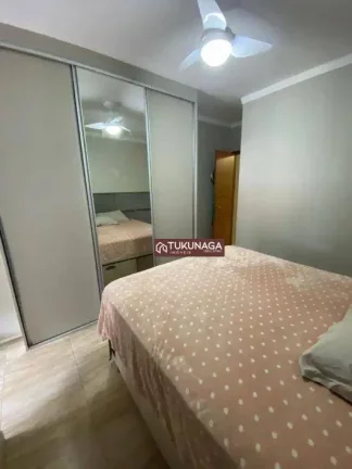 Imagem Sobrado com 3 quartos à venda, 82 m² por R$ 840.000 - Vila Nivi - São Paulo/SP