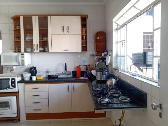 Imagem Ótima oportunidade de adquirir uma casa no bairro Parque Turistas, em Contagem - MG. Com diversas c...