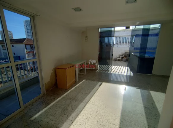 Imagem Triplex com 4 suítes, churrasqueira e piscina no bairro do Embaré em Santos por R$1.600.000,00