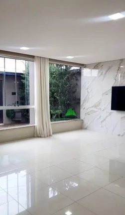 Imagem Casa para Venda em Iracemápolis, Parque Cesarino Borba, 3 dormitórios, 1 suíte, 3 banheiros, 2 vagas