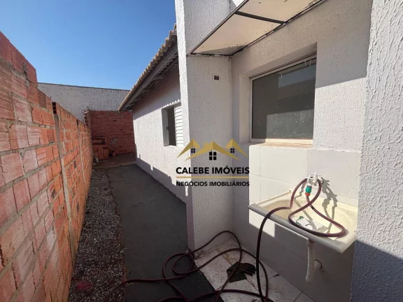 Imagem Casa com 2 dormitórios à venda, 48 m² por R$ 175.000,00 - Lagoa Vermelha - Tatuí/SP
