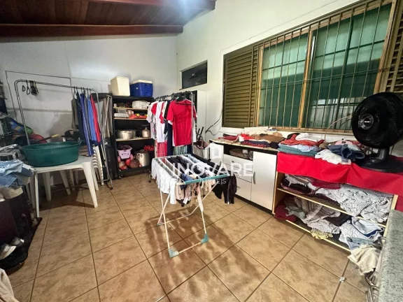 Imagem Casa com 4 dormitórios à venda, 400 m² por R$ 1.900.000,00 - Vila de Furnas - Itumbiara/GO