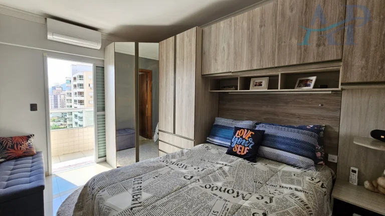 Imagem Apartamento na Guilhermina em Praia Grande com 3 Dormitórios