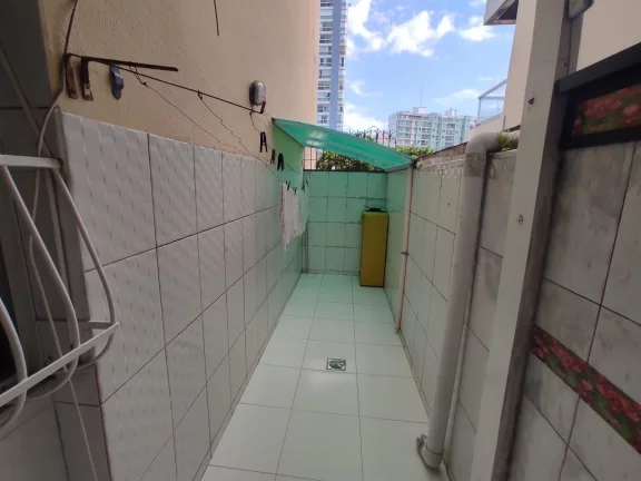 Imagem Apartamento Alto Padrão, 02 Quartos, 01 Suite, 01 Vaga de Garagem, Escada, Praia do Morro, Guarapari - ES
