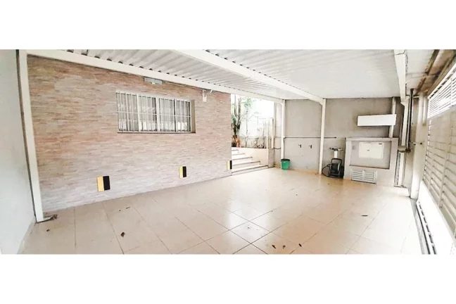 Imagem "Casa com Quintal e 2 Vagas em Pirituba - Oportunidade
