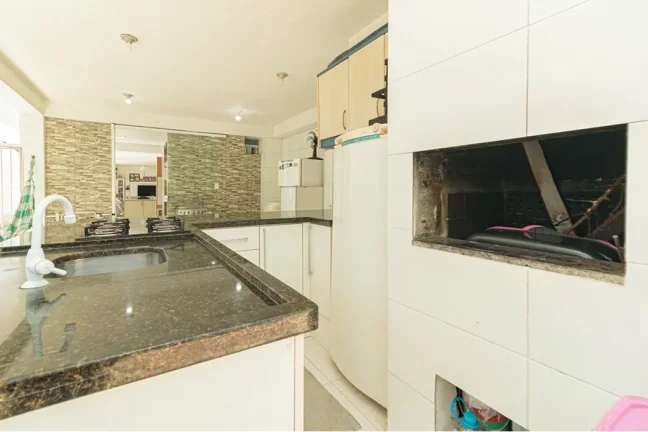 Imagem Casa à venda em Porto Alegre, Menino Deus, com 3 quartos, 177m2
