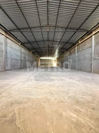 Galpão para locação na Av. 7 de Setembro, 740m, altura 6,20, PETROLINA - PE