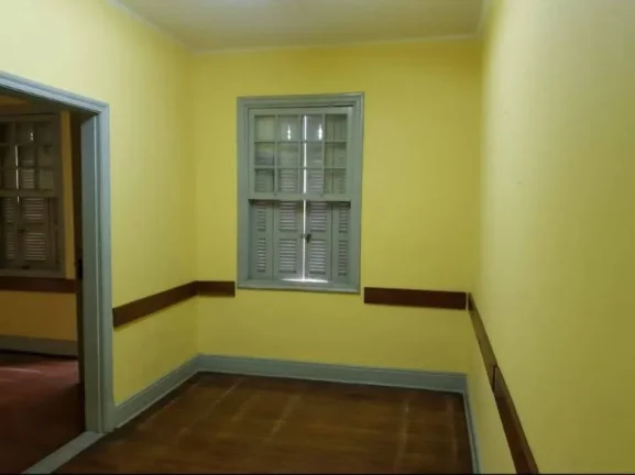 Imagem Casa Comercial - 148M², 5 Salas, 2 Banheiros, Terraço Fechado.