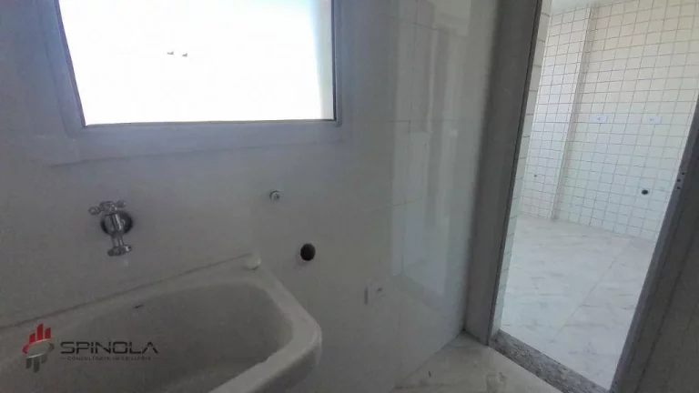 Imagem Apartamento com 2 dormitórios à venda, 70 m² por R$ 400.000,00 - Mirim - Praia Grande/SP