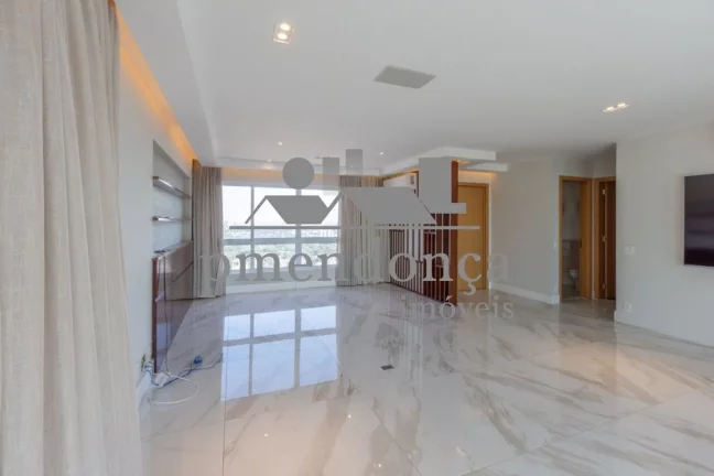 Imagem Alto da Lapa - Apartamento com 4 quartos (3 suítes) e 4 vagas com depósito.