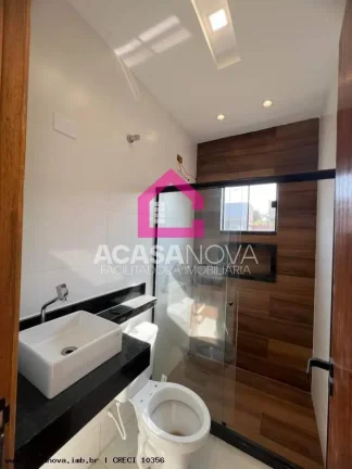 Imagem Casa para Venda em Maricá, Jardim Atlântico Leste (Itaipuaçu), 3 dormitórios, 1 suíte, 1 banheiro, 2 vagas