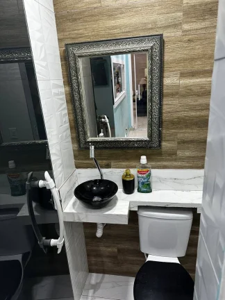 Imagem CASA DÚPLEX COM PÉ DIREITO ALTO LINDA TAQUARA NAO ACEITA FINANCIAMENTO