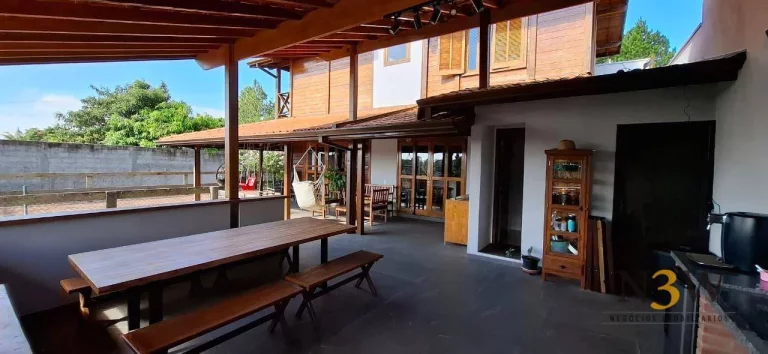 Imagem Chácara com 4 dormitórios à venda, 999 m² por R$ 650.000,00 - Campinho - Ibiúna/SP