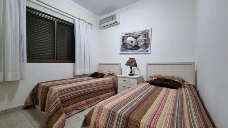 Imagem Apartamento à venda, 109 m² por R$ 950.000,00 - Pitangueiras - Guarujá/SP