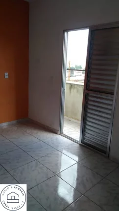 Imagem Imóvel em Caieiras / Vila dos pinheiros / 03 casas no terreno.