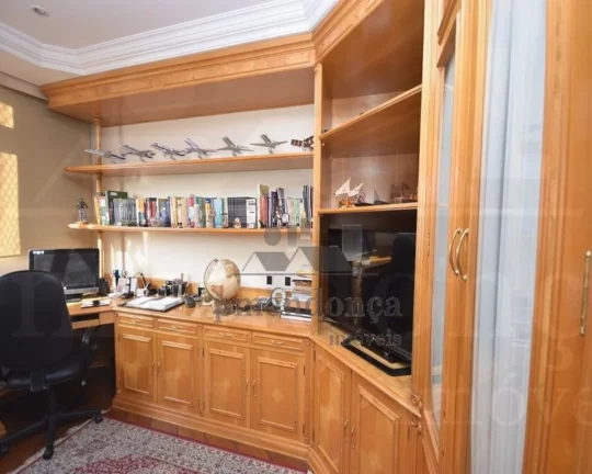 Imagem Apartamento Higienopolis 4 quartos sendo 3 sui­tes e 4 vagas, 239m²