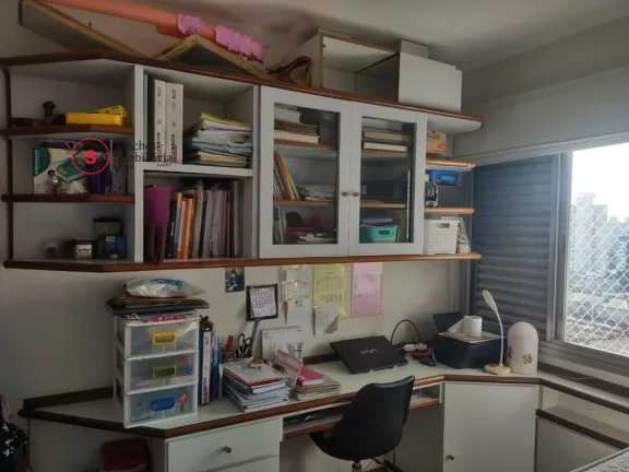 Imagem Apartamento 3 dormitórios na Mooca. Vaga de garagem livre e coberta. Ótima localização, ao lado da Rua do Oratório. 15 minutos a p?(C) do Metrô Bresser.