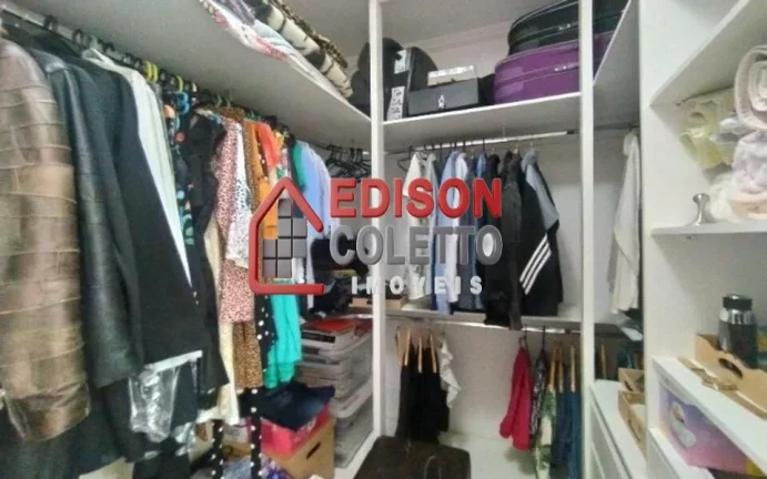 Imagem "Pronto para Morar" Casa a venda no Condomínio Águas Claras de 140 m² de construção, com 3 Dormitórios