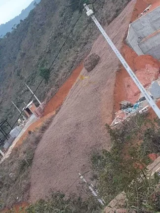 Imagem Terreno em Condomínio para Venda em Teresópolis / RJ no bairro Albuquerque