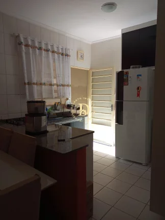 Imagem CASA - ALTOS DA VILA PAIVA - 3 DORMITÓRIOS (1 SUITE) - 97 M²