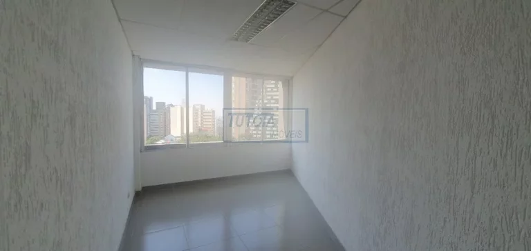 Imagem EXCELENTE CONJUNTO COMERCIAL PARA LOCAÇÃO NA RUA BERNARDINO DE CAMPOS